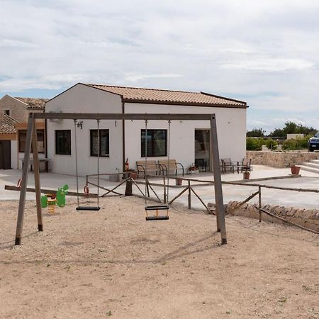 Agriturismo Tenuta Sparaceto Modica Eksteriør billede